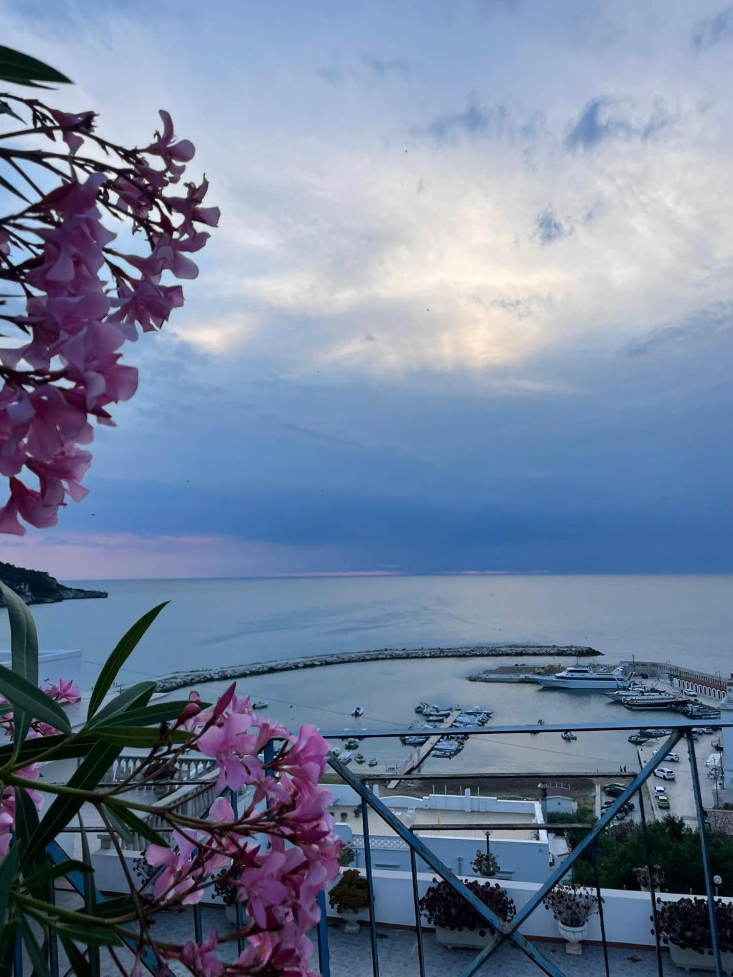 Peschici Appartamento Vacanze Buitenkant foto